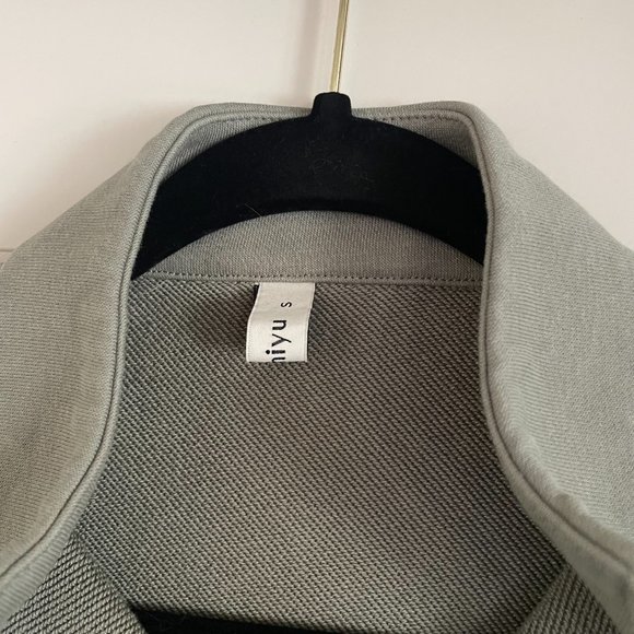 New Women's Cropped Quarter Zip: Olive Green Size Small - Picture 2 of 2